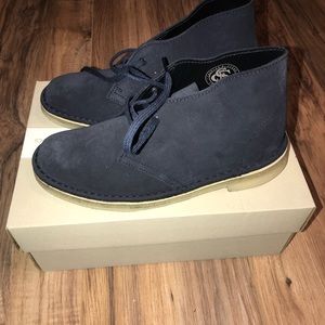 navy blue desert clarks